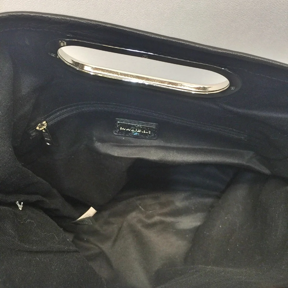 Banana Republic leather fold over clutch - Picture 2 of 3